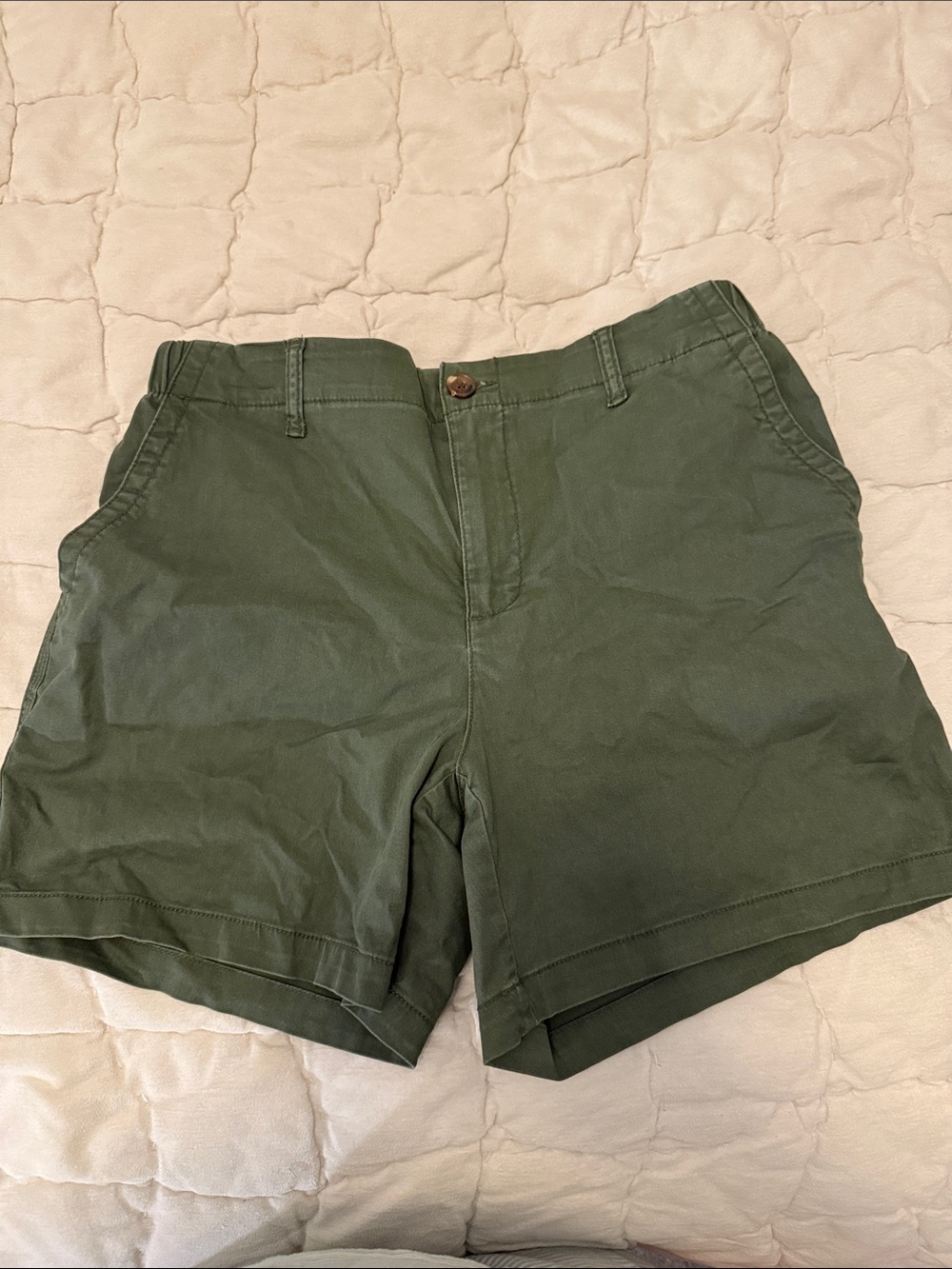 Old Navy Olive Green Women’s Chino Shorts